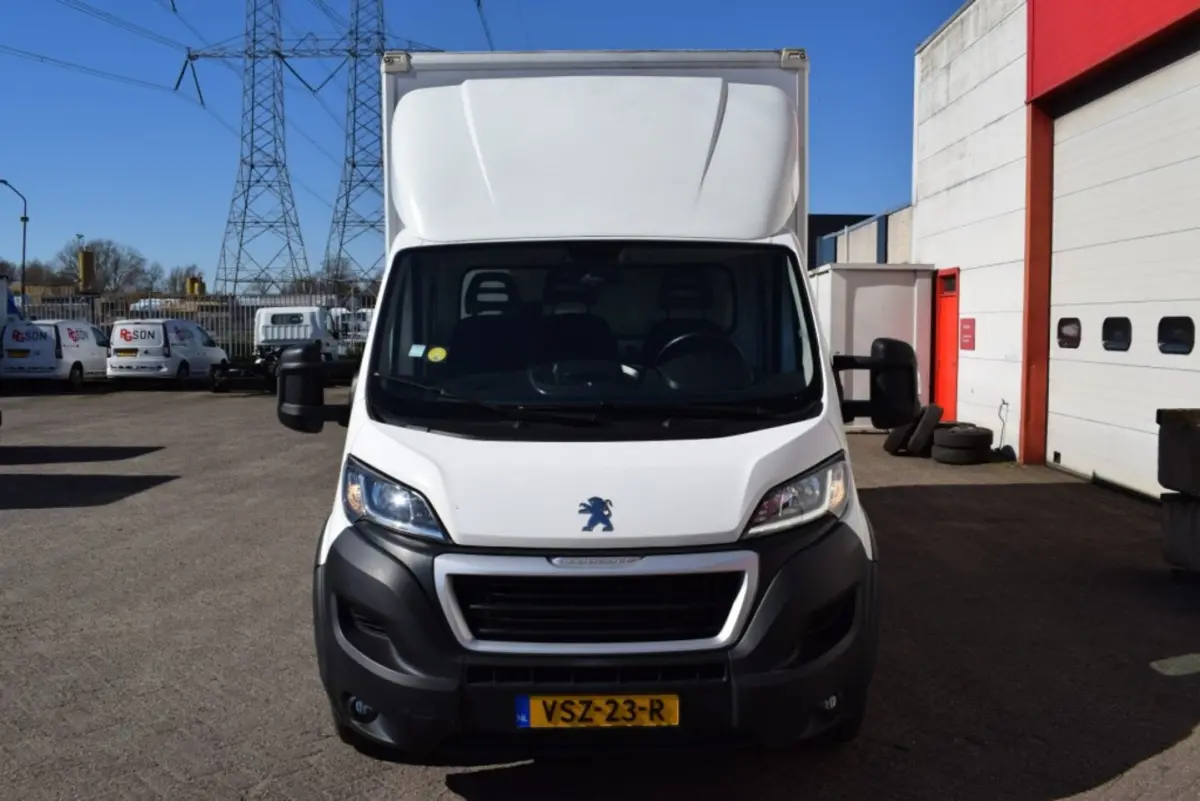 335 2.2 HDI L4 BAKWAGEN DAKSPOILER NAVI DAB CRUISE