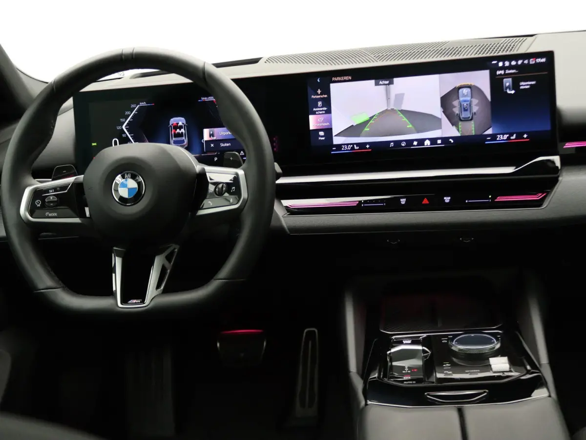 540d xDrive M Sportpakket Pro | Innovation Pack | Driving Assist Prof | Harman-Kardon | Panoramadak | 20"