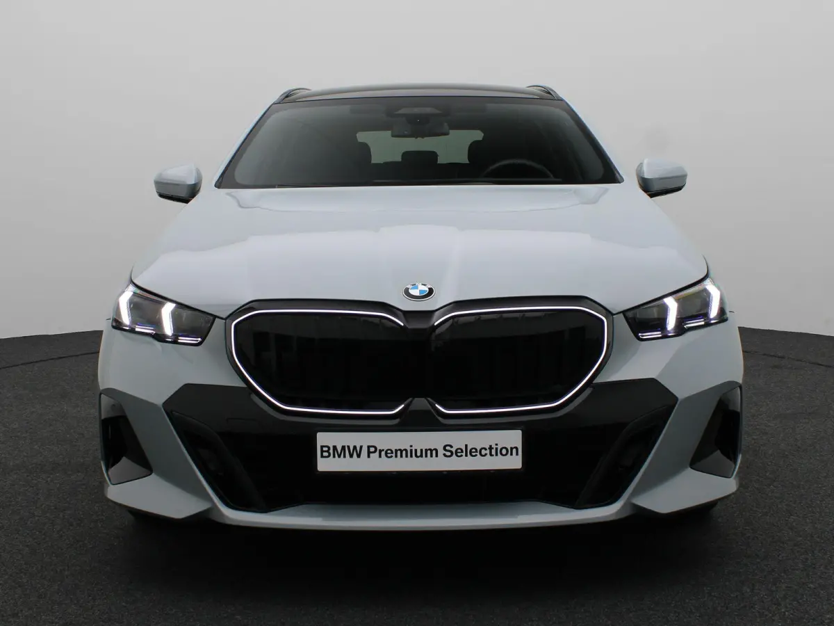540d xDrive M Sportpakket Pro | Innovation Pack | Driving Assist Prof | Harman-Kardon | Panoramadak | 20"