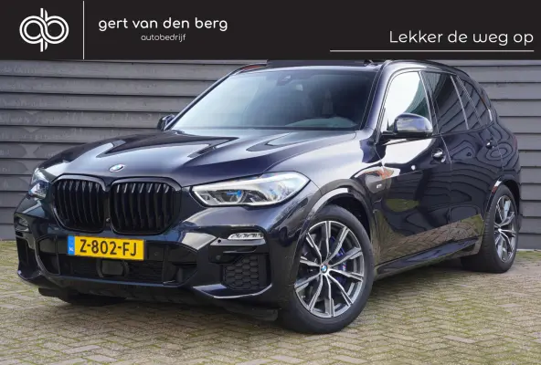 xDrive45e - M SPORT - LUCHTVERING - PANODAK - HEAD UP - SOFTCLOSE - LASER - H&K -