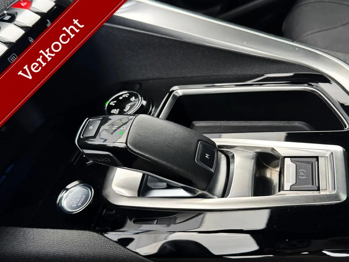 1.2 GT-Line Aut/Panodak/Camera/Leder/Massagestoelen/Apple Carplay/Cruise Control/stoelverwarming