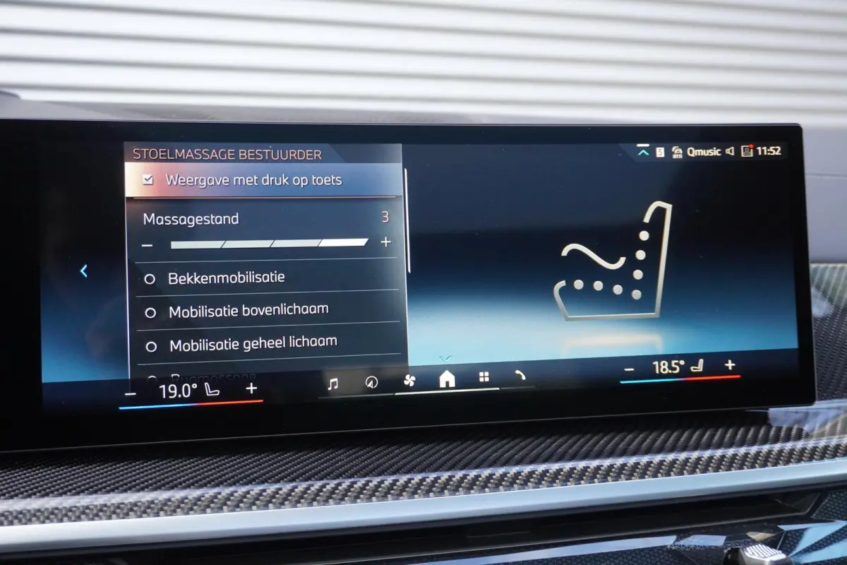 xDrive50e M Sportpakket Pro | Travel Pack | Innovation Pack | Soft-Close-Automatic voor portieren | Glazen panoramadak | Driving Assistant Professional | HIFI System Harman Kardon |