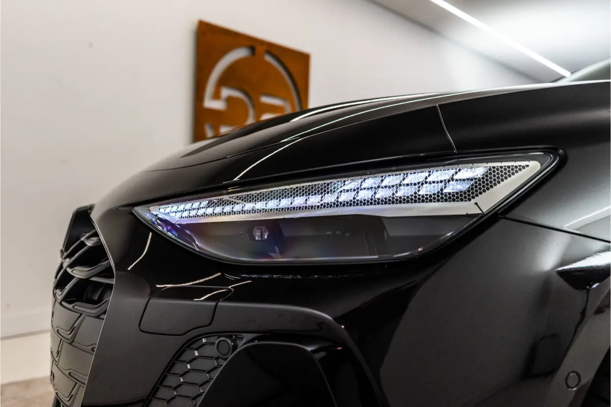 C9 e-hybrid 270KW Quattro S Edition Competition 367PK | Madeira Brown Pearl | Tech Pro | B&O | Lucht | Trekhaak | 5 jaar Fabrieksgarantie