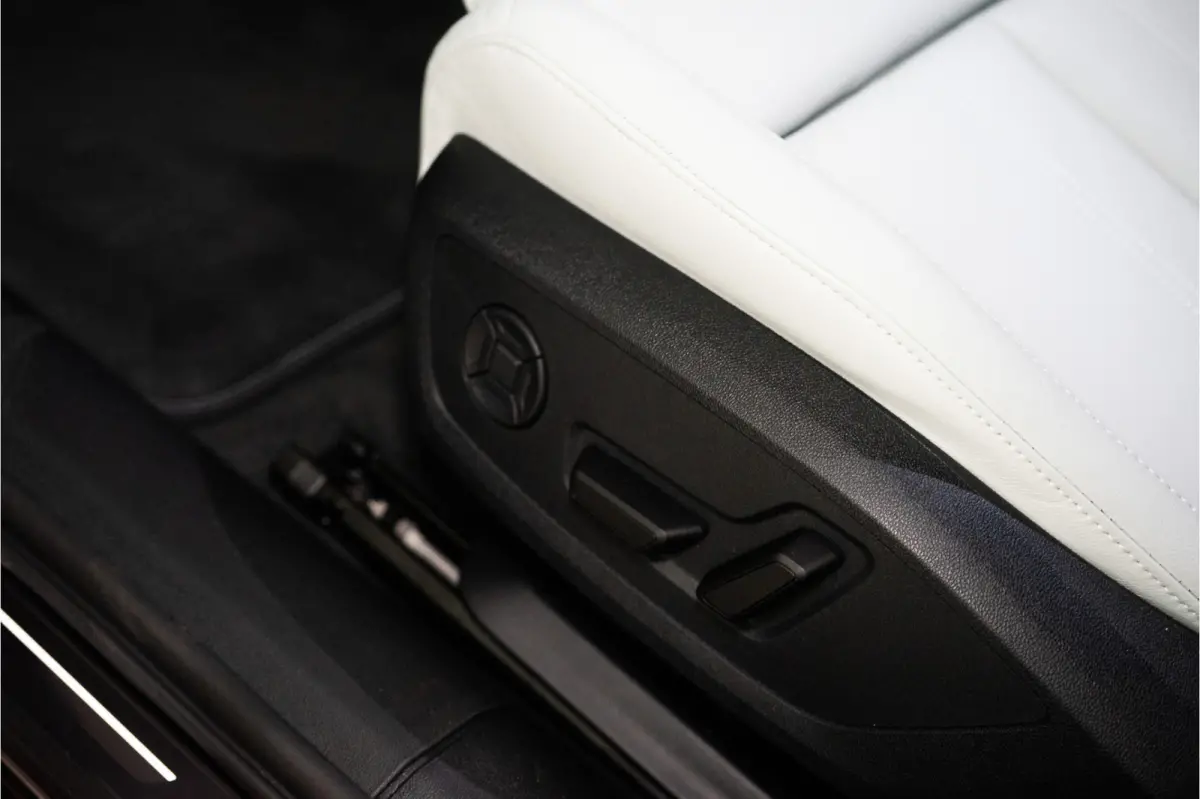 C9 e-hybrid 270KW Quattro S Edition Competition 367PK | Madeira Brown Pearl | Tech Pro | B&O | Lucht | Trekhaak | 5 jaar Fabrieksgarantie