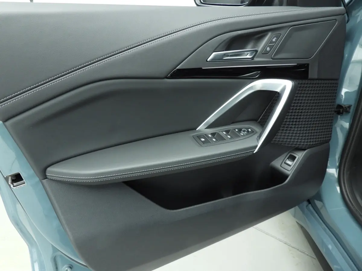 xDrive30 | M-Sportpakket | LED | Leder | Navigatie | Panoramadak | Stoelverwarming | DAB | Alu 19 inch