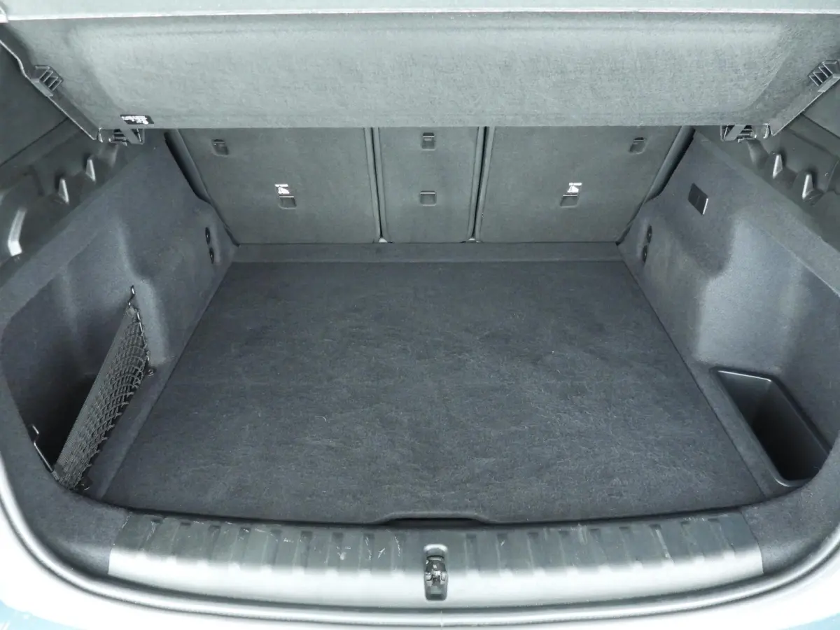 xDrive30 | M-Sportpakket | LED | Leder | Navigatie | Panoramadak | Stoelverwarming | DAB | Alu 19 inch