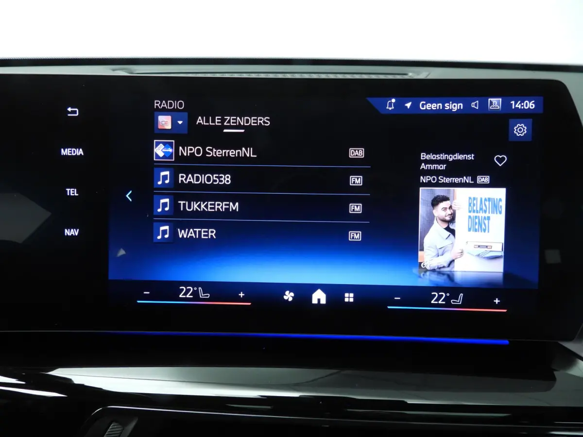 xDrive30 | M-Sportpakket | LED | Leder | Navigatie | Panoramadak | Stoelverwarming | DAB | Alu 19 inch