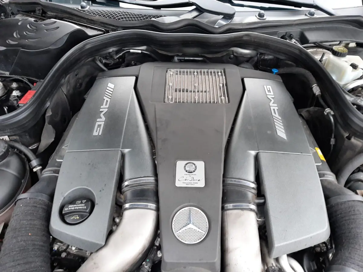 AMG 63 S 4MATIC 585 pk vol carbon