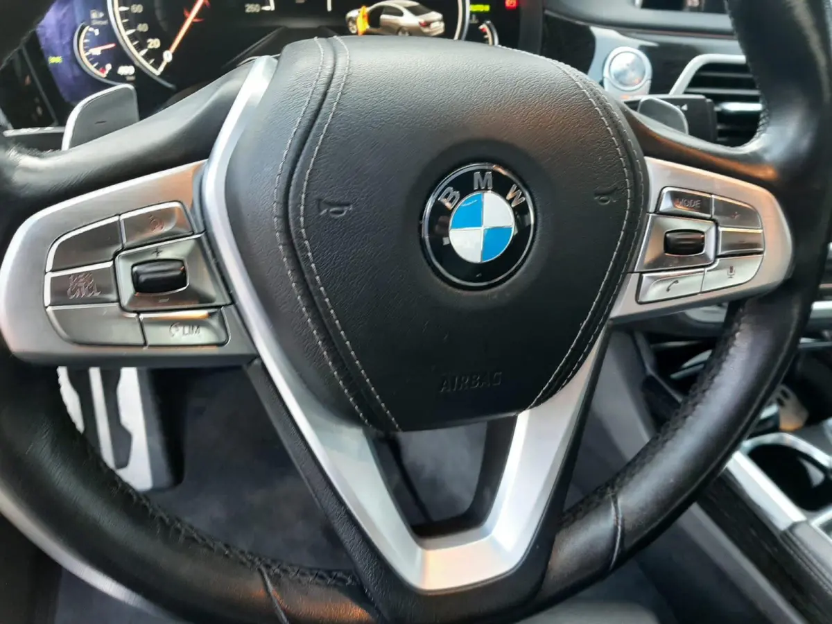 730d xDrive High Executive m pakket