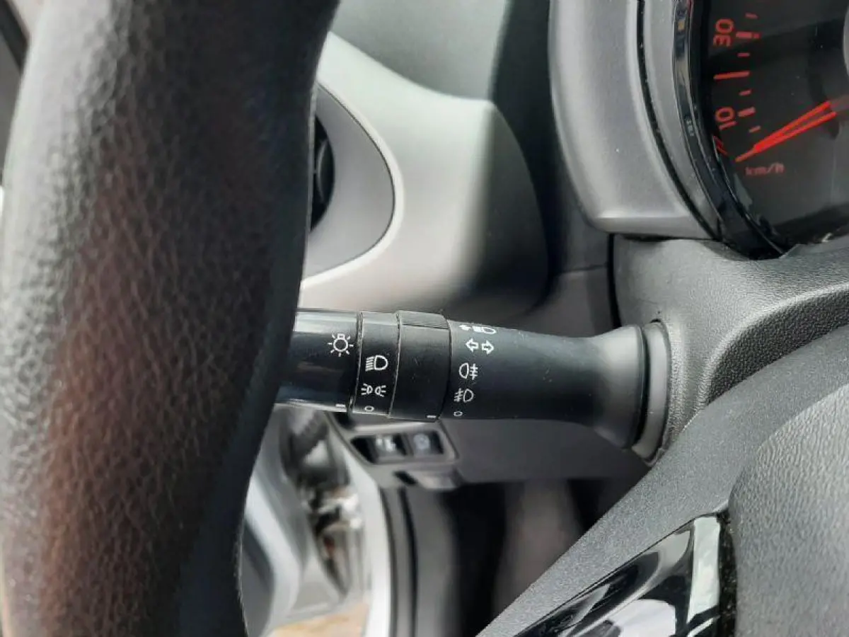 1.0 e-VTi Active airco ele pakket apk 4-2027