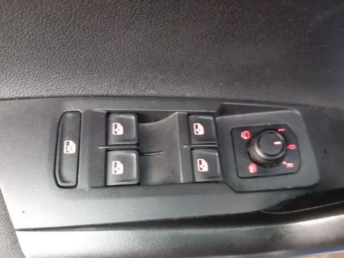 1.0 TGI Comfortline navi airco cruis appel carplay cng