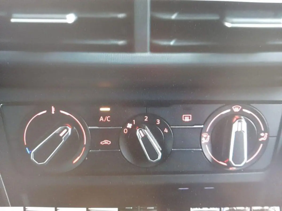 1.0 TGI Comfortline navi airco cruis appel carplay cng