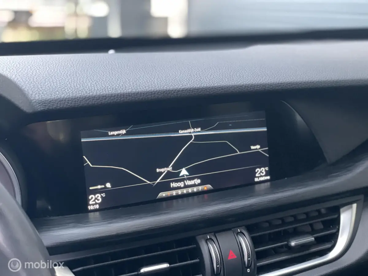 2.0 T AWD Veloce BOMVOLL!!