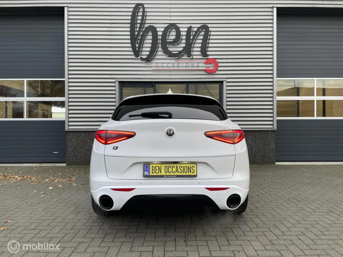 2.0 T AWD Veloce BOMVOLL!!