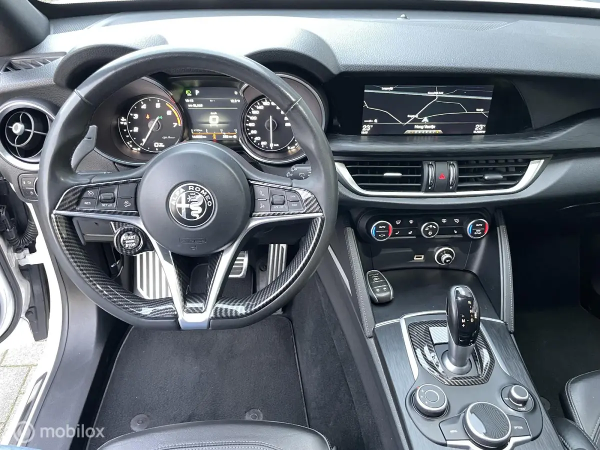 2.0 T AWD Veloce BOMVOLL!!