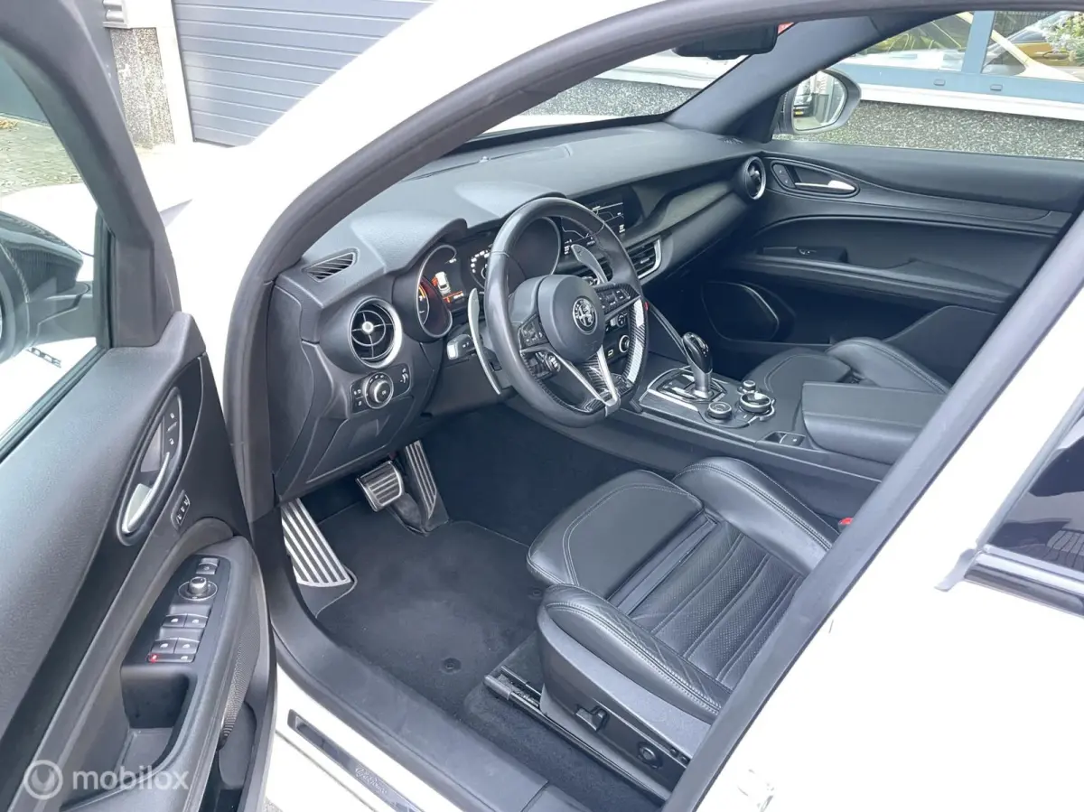 2.0 T AWD Veloce BOMVOLL!!