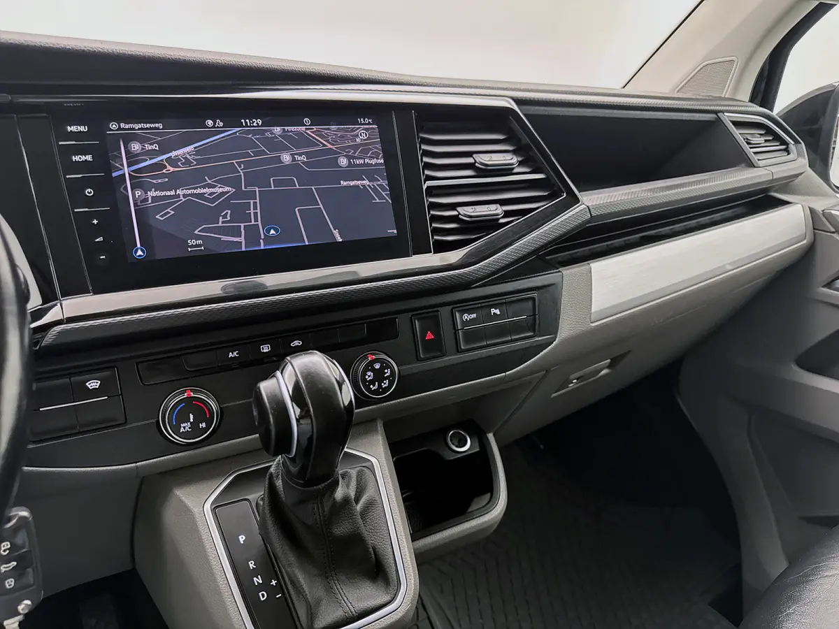 2.0 TDI L2H1 32 DC Bulli ABT Bodykit 204pk Leder Dubbele cabine Virtual cockpit Navigatie
