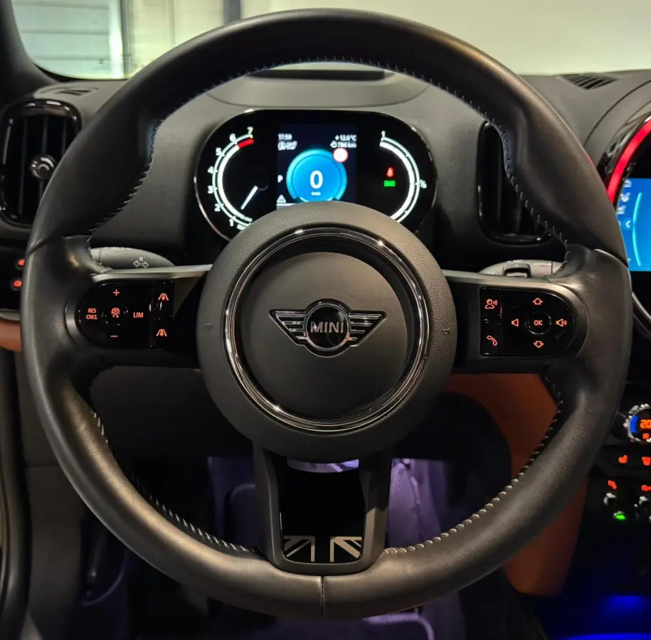 Mini 1.5 Cooper MINI Yours PANO KEYLESS