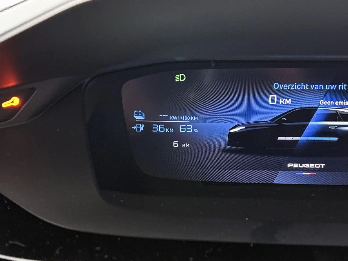 1.6 Plug-in Hybrid 195 GT | 8 JAAR GARANTIE | NIEUW | SNEL LEVERBAAR | Elektrische Bestuurdersstoel | Elektrische Achterklep | Adaptieve Cruise Control | Lederen/Alacantara | Matrix-LED Kopl