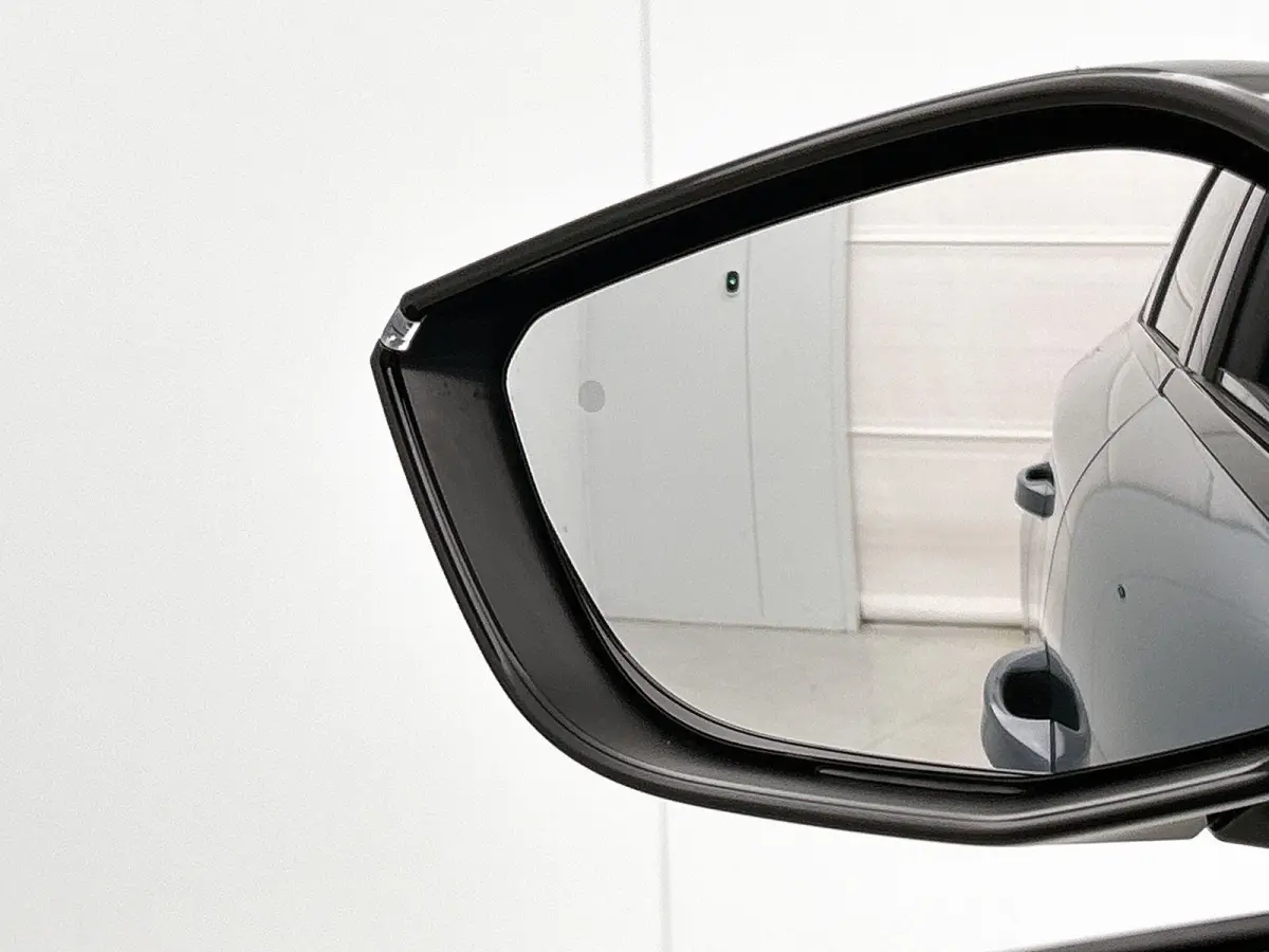 1.6 Plug-in Hybrid 195 GT | 8 JAAR GARANTIE | NIEUW | SNEL LEVERBAAR | Elektrische Bestuurdersstoel | Elektrische Achterklep | Adaptieve Cruise Control | Lederen/Alacantara | Matrix-LED Kopl