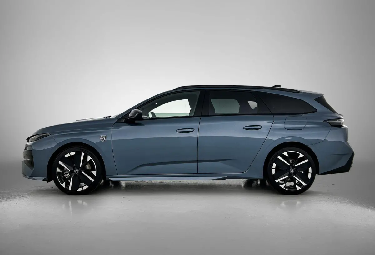 1.6 Plug-in Hybrid 195 GT | 8 JAAR GARANTIE | NIEUW | SNEL LEVERBAAR | Elektrische Bestuurdersstoel | Elektrische Achterklep | Adaptieve Cruise Control | Lederen/Alacantara | Matrix-LED Kopl