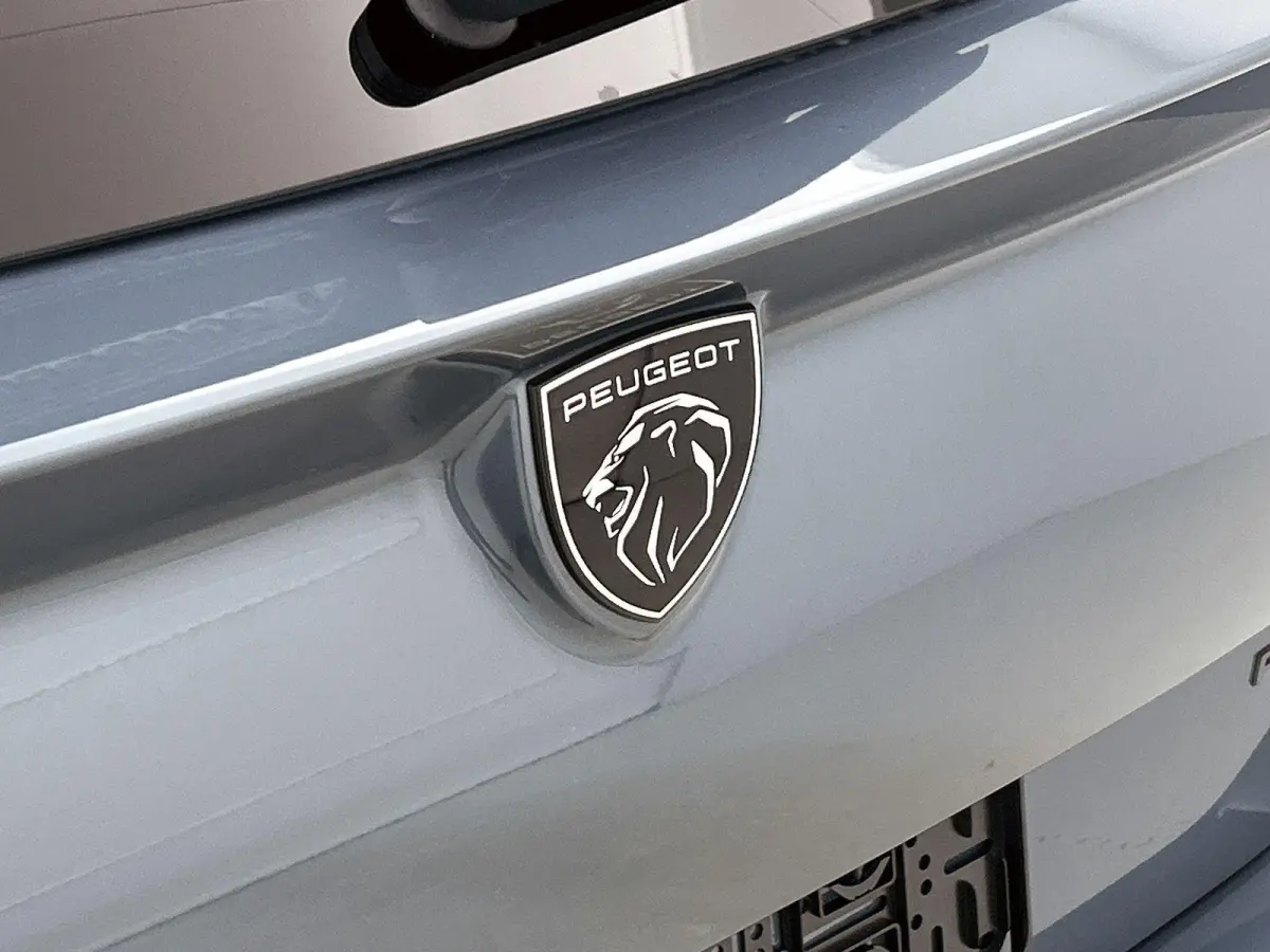 1.6 Plug-in Hybrid 195 GT | 8 JAAR GARANTIE | NIEUW | SNEL LEVERBAAR | Elektrische Bestuurdersstoel | Elektrische Achterklep | Adaptieve Cruise Control | Lederen/Alacantara | Matrix-LED Kopl