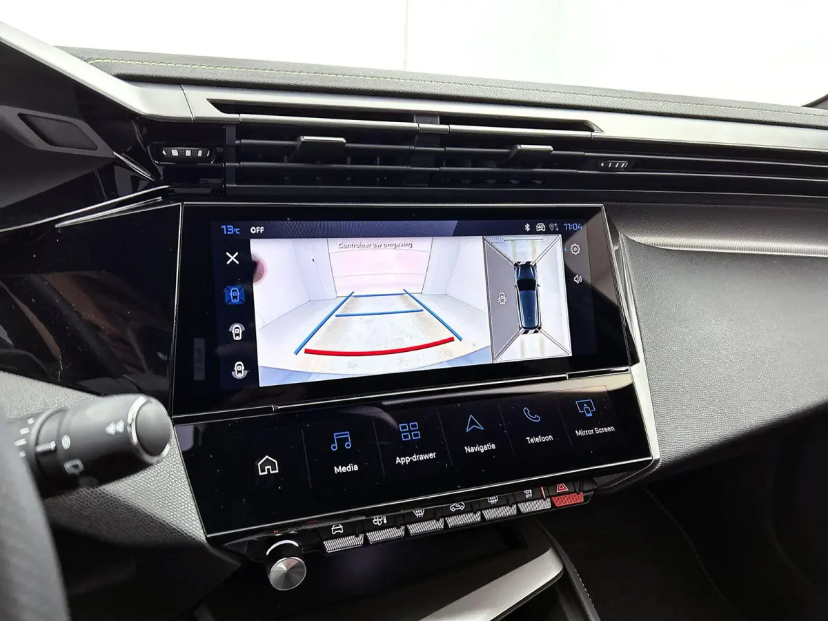 1.6 Plug-in Hybrid 195 GT | 8 JAAR GARANTIE | NIEUW | SNEL LEVERBAAR | Elektrische Bestuurdersstoel | Elektrische Achterklep | Adaptieve Cruise Control | Lederen/Alacantara | Matrix-LED Kopl