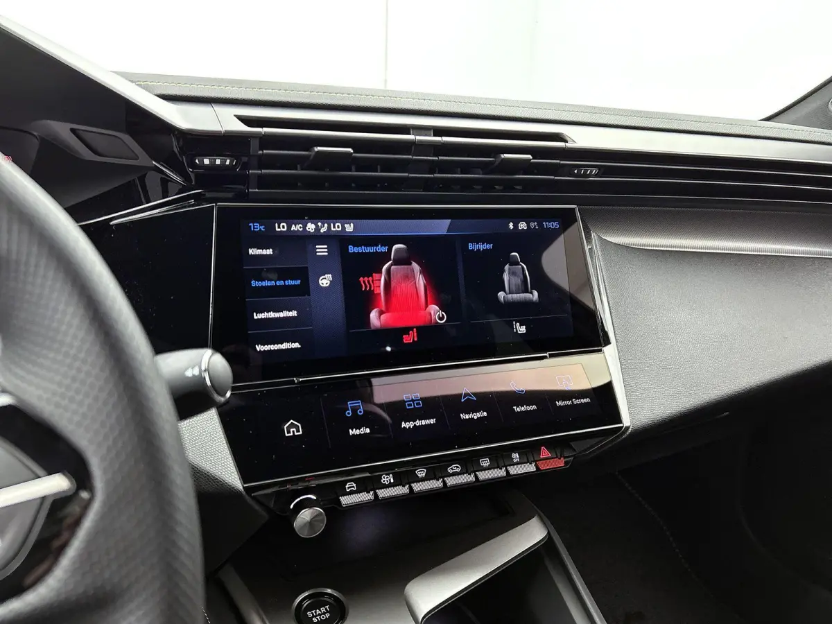 1.6 Plug-in Hybrid 195 GT | 8 JAAR GARANTIE | NIEUW | SNEL LEVERBAAR | Elektrische Bestuurdersstoel | Elektrische Achterklep | Adaptieve Cruise Control | Lederen/Alacantara | Matrix-LED Kopl