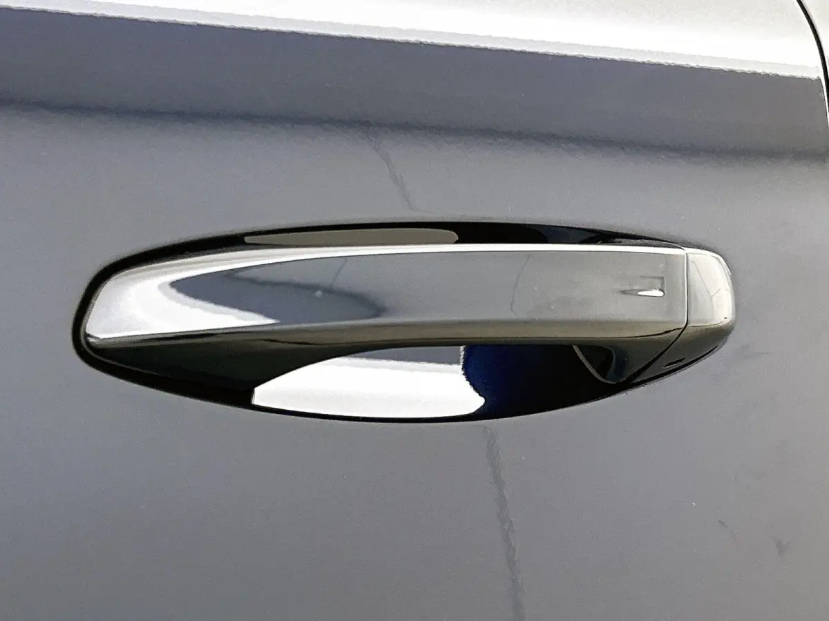 Max Comfort Range 73 kWh 210pk Automaat | 8 JAAR GARANTIE | NIEUW | SNEL LEVERBAAR | Schuif-/Kanteldak | Elektrische Bestuurdersstoel | Afneembare Trekhaak | Stoelmassage | 360 Camera | Elek