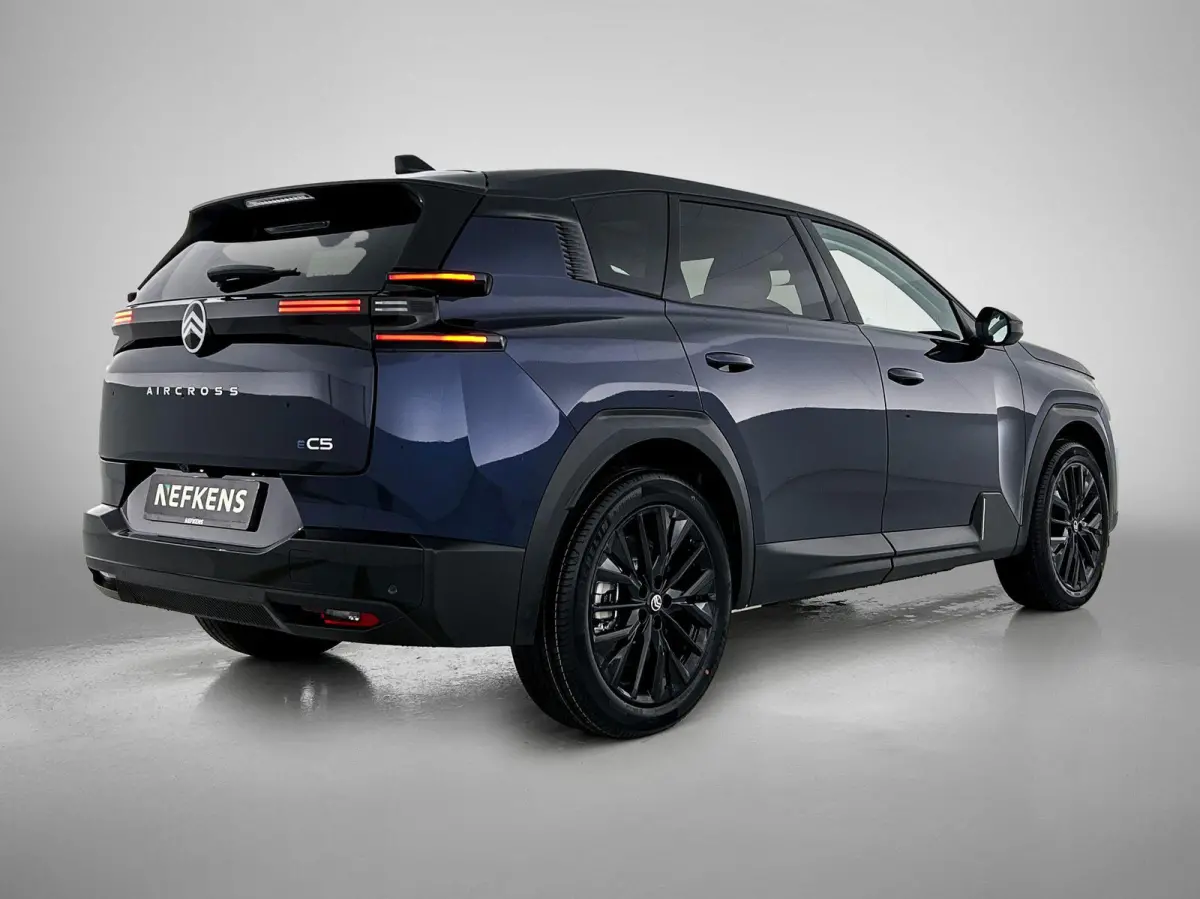 Max Comfort Range 73 kWh 210pk Automaat | 8 JAAR GARANTIE | NIEUW | SNEL LEVERBAAR | Schuif-/Kanteldak | Elektrische Bestuurdersstoel | Afneembare Trekhaak | Stoelmassage | 360 Camera | Elek