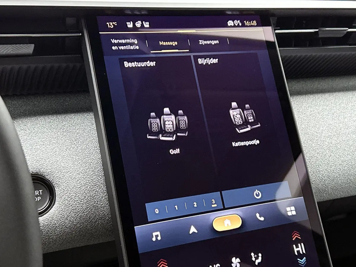 Max Comfort Range 73 kWh 210pk Automaat | 8 JAAR GARANTIE | NIEUW | SNEL LEVERBAAR | Schuif-/Kanteldak | Elektrische Bestuurdersstoel | Afneembare Trekhaak | Stoelmassage | 360 Camera | Elek