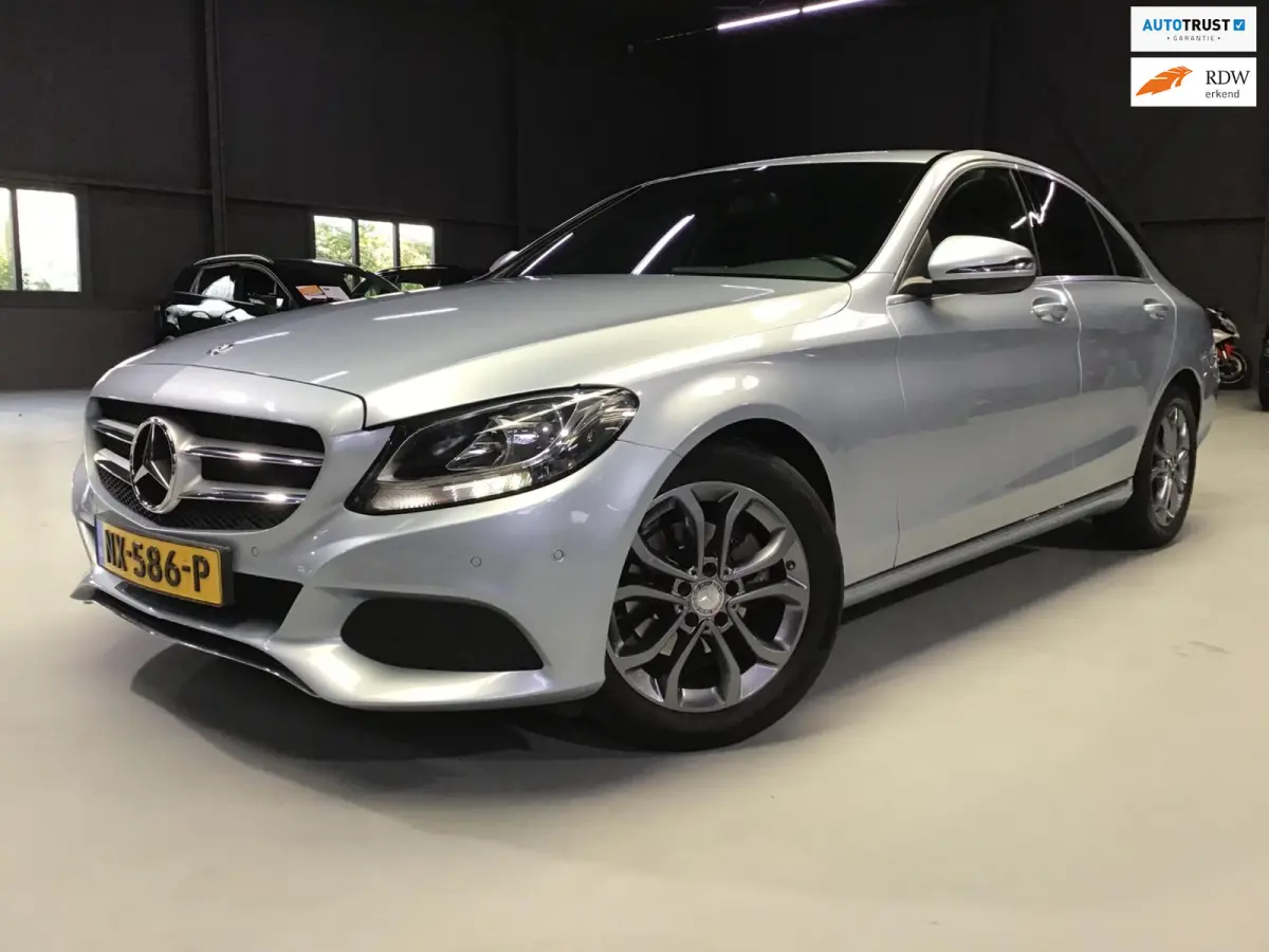 180 Prestige I 92xxx Km I 2e Eigen I Navi I Clima I Cruise I Stoelverw. I Led I 17 inch I Goed Onderhouden.