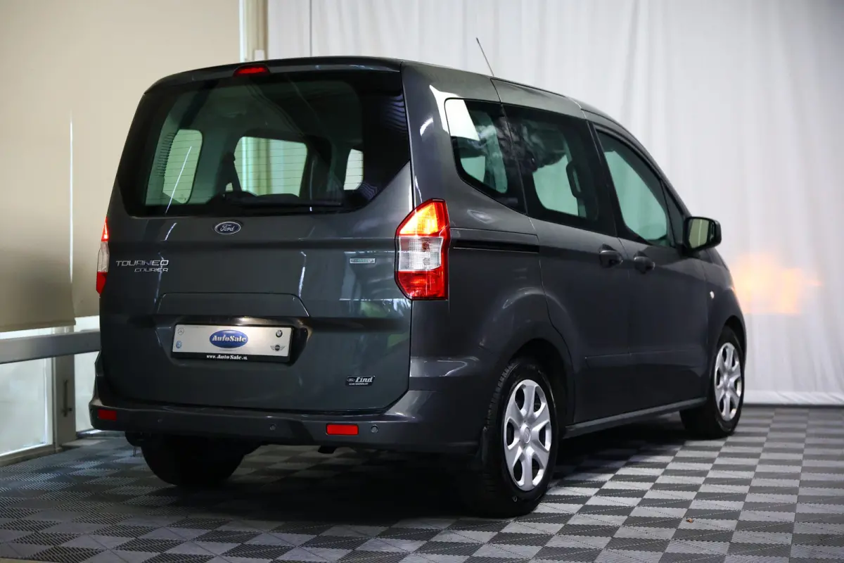 1.0 Titanium AIRCO CRUISE PDC BT STOELVW '17