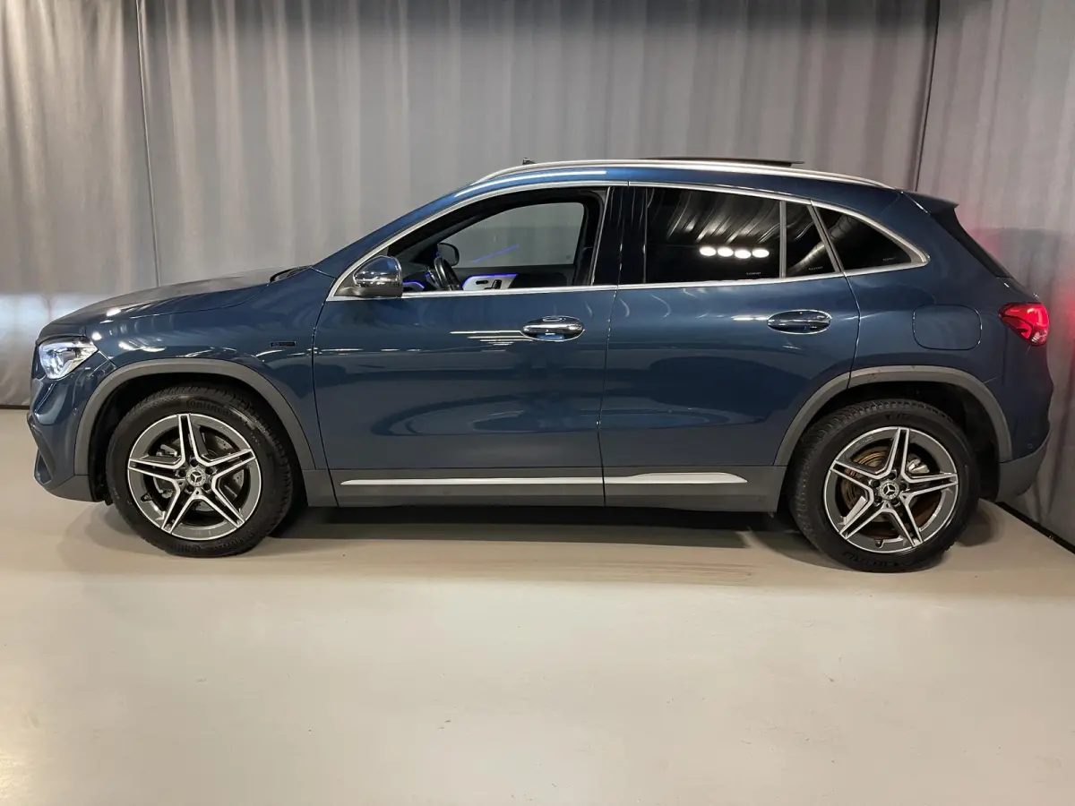 250 e AMG Line Limited 19"/SOH 96%/Panoramadak/Adaptieve cruise/Dodehoek/Sfeerverlichting/Stoelverwarming + memory/Camera/Elektrische klep