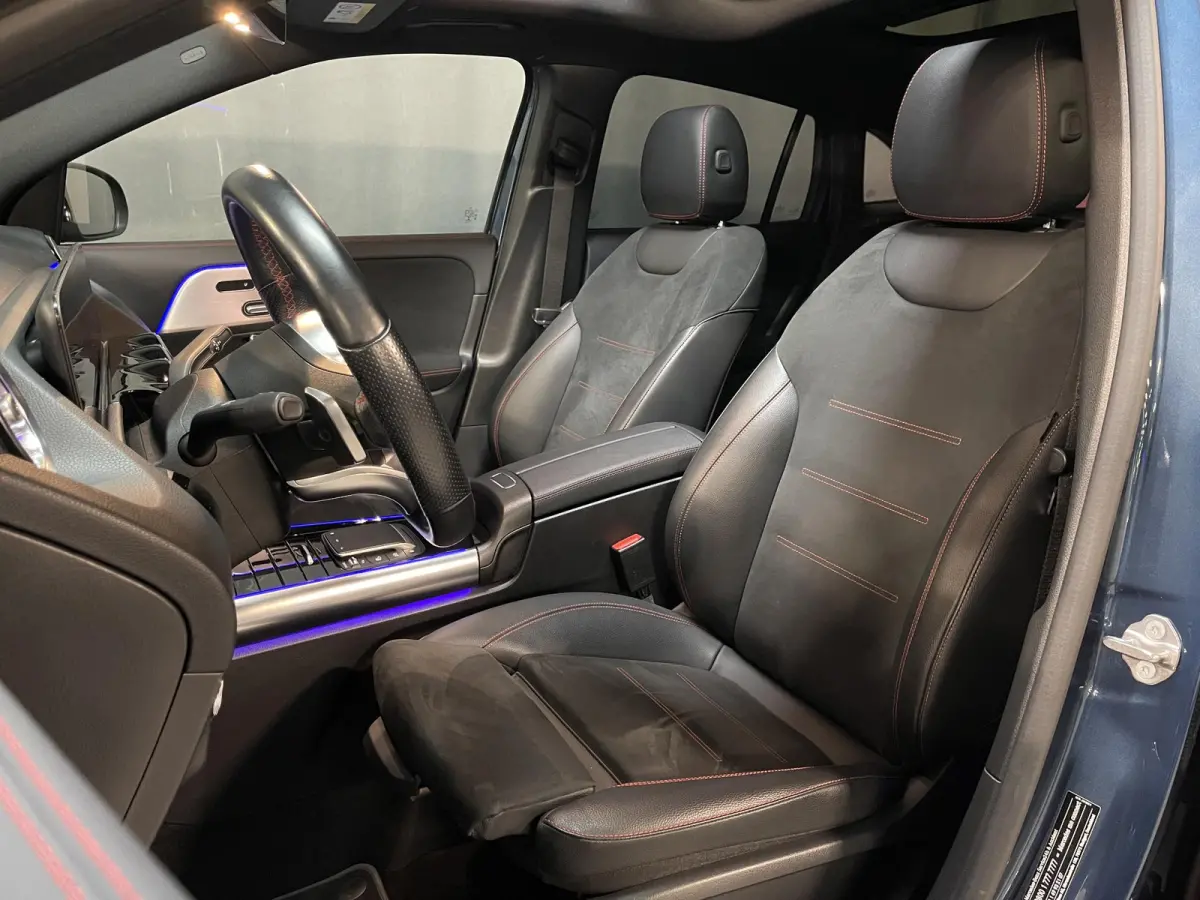 250 e AMG Line Limited 19"/SOH 96%/Panoramadak/Adaptieve cruise/Dodehoek/Sfeerverlichting/Stoelverwarming + memory/Camera/Elektrische klep