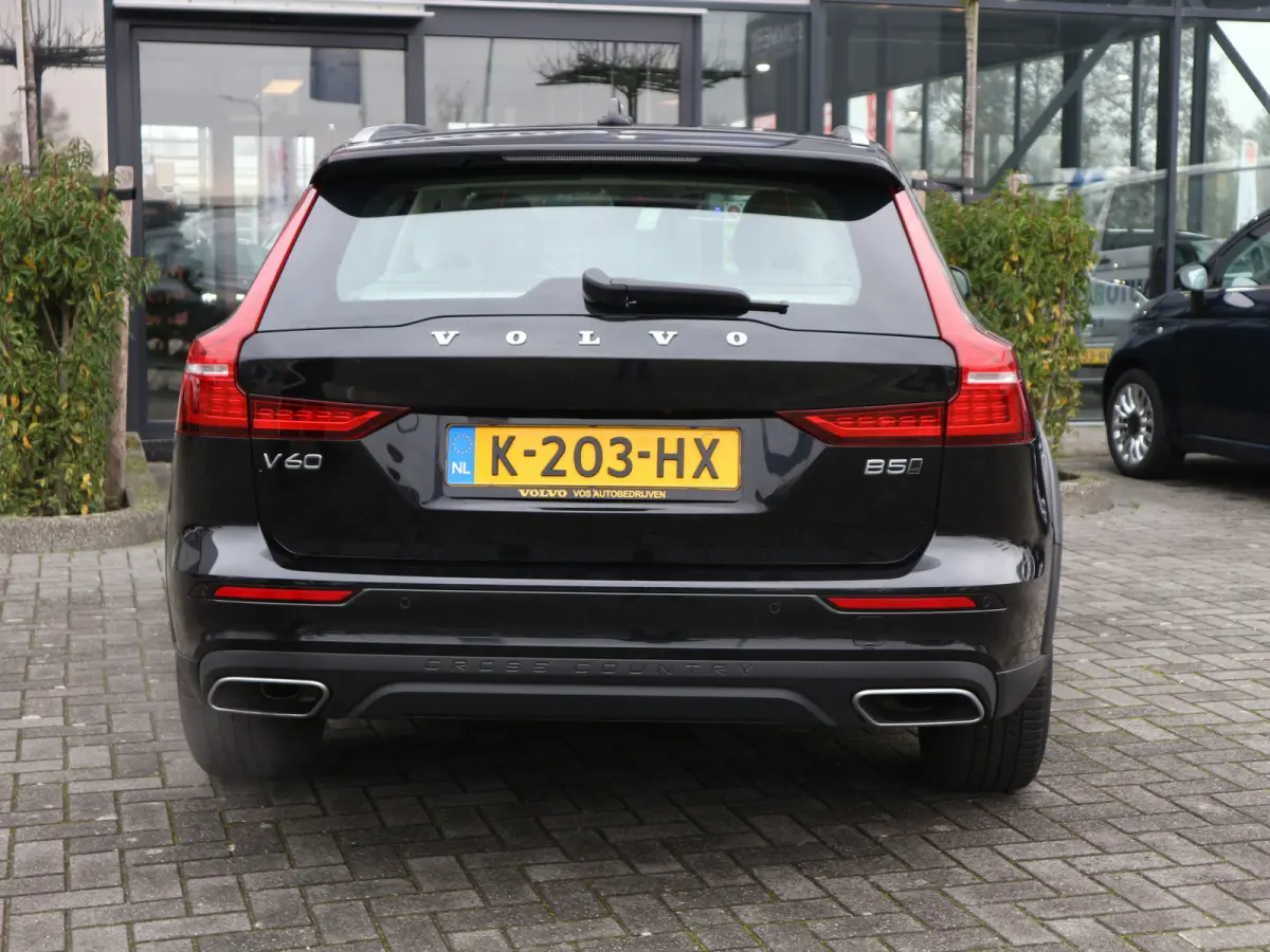 2.0 B5 AWD Pro NAVI ADAP CRUISE