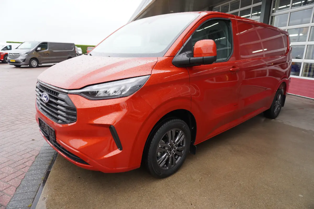 320L 2.0 TDCI 136PK L2H1 Limited Nr. V128 | Airco | Adap.Cruise | Navi