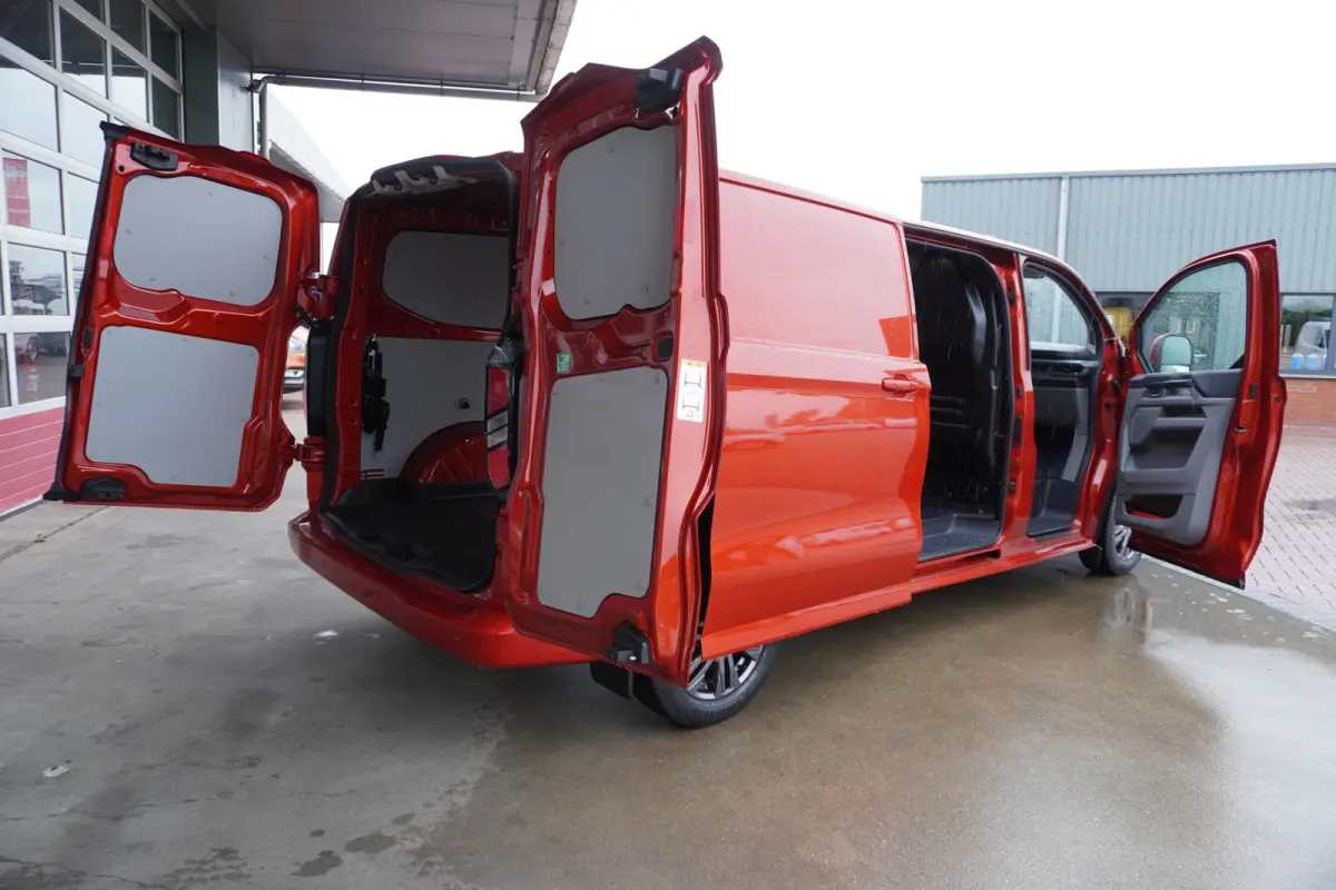 320L 2.0 TDCI 136PK L2H1 Limited Nr. V128 | Airco | Adap.Cruise | Navi