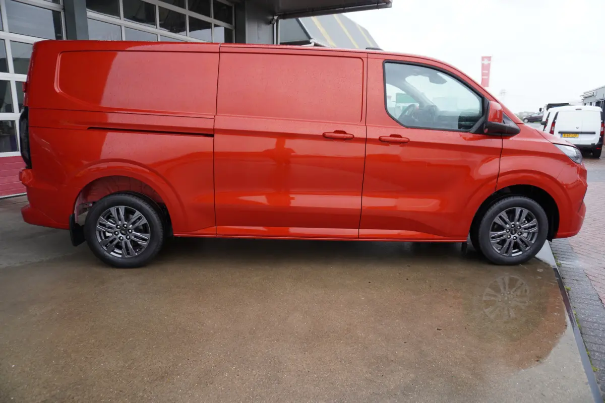 320L 2.0 TDCI 136PK L2H1 Limited Nr. V128 | Airco | Adap.Cruise | Navi