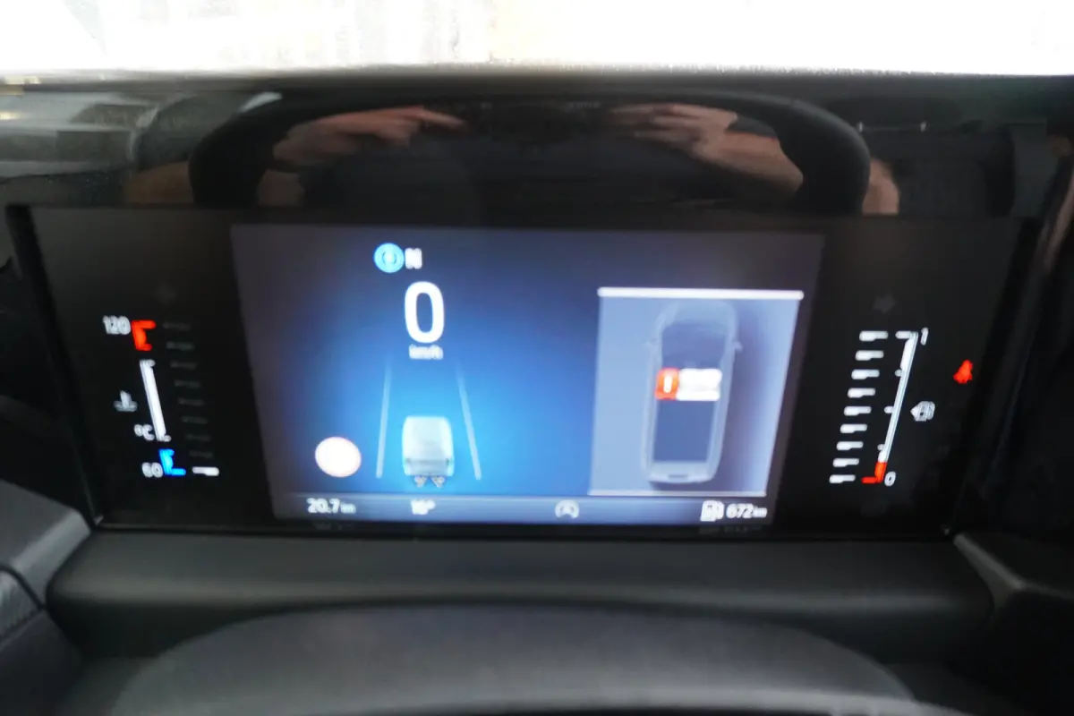 320L 2.0 TDCI 136PK L2H1 Limited Nr. V128 | Airco | Adap.Cruise | Navi