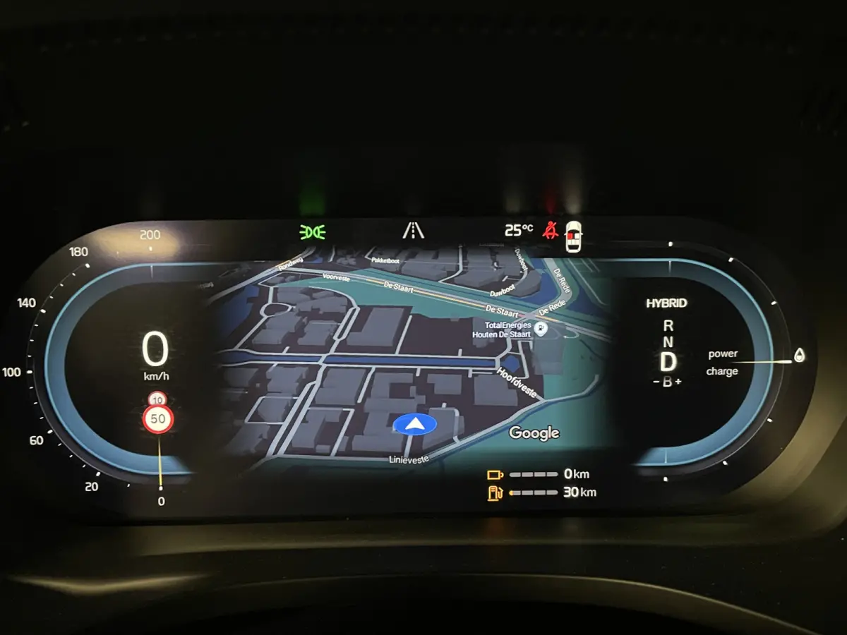 T6 AWD Recharge Plus Dark Long Range | Adaptieve Cruise Control | Stoel en Stuurwielverwarming | Parkeercamera | Pilot Assist | Bestuurdersstoel elektrisch geheugen | Contour Stoelen | Zitti