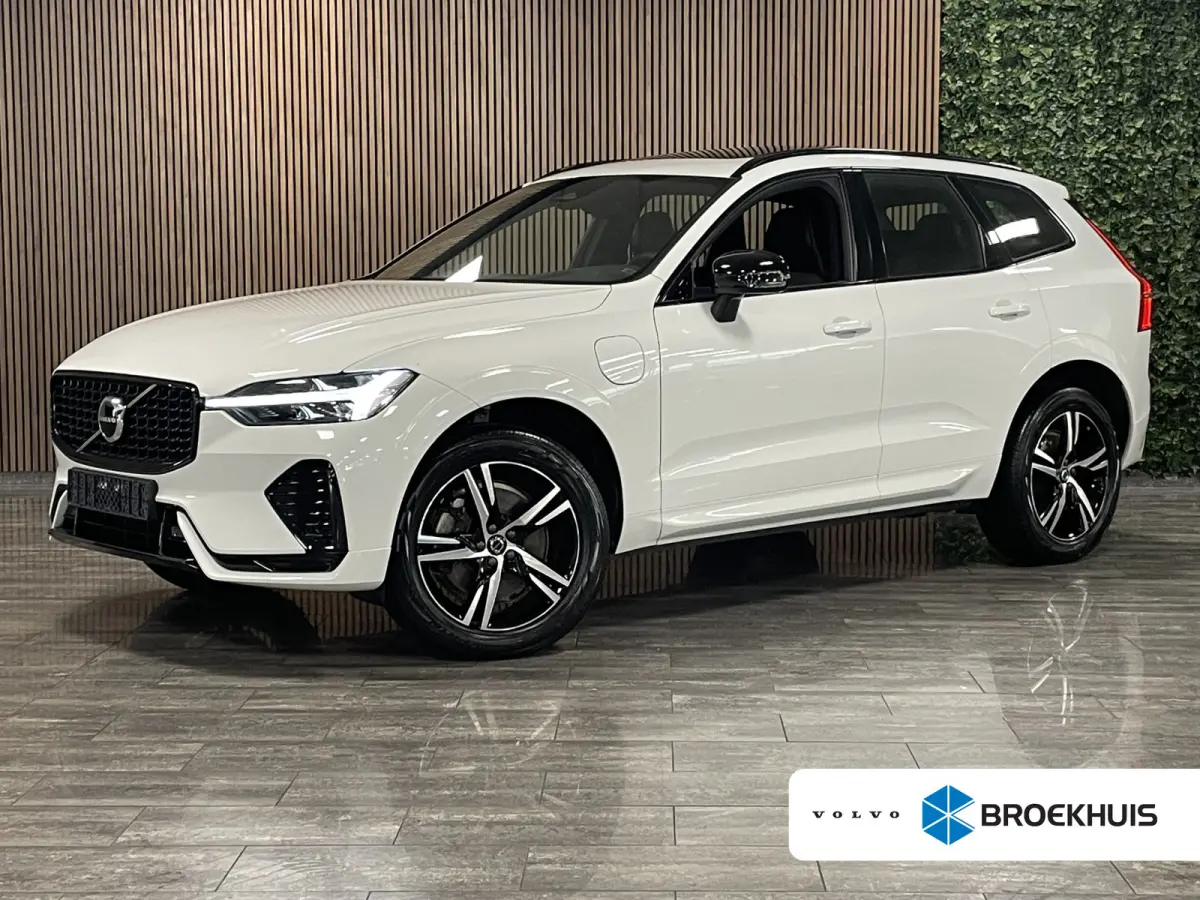 T6 AWD Recharge Plus Dark Long Range | Adaptieve Cruise Control | Stoel en Stuurwielverwarming | Parkeercamera | Pilot Assist | Bestuurdersstoel elektrisch geheugen | Contour Stoelen | Zitti
