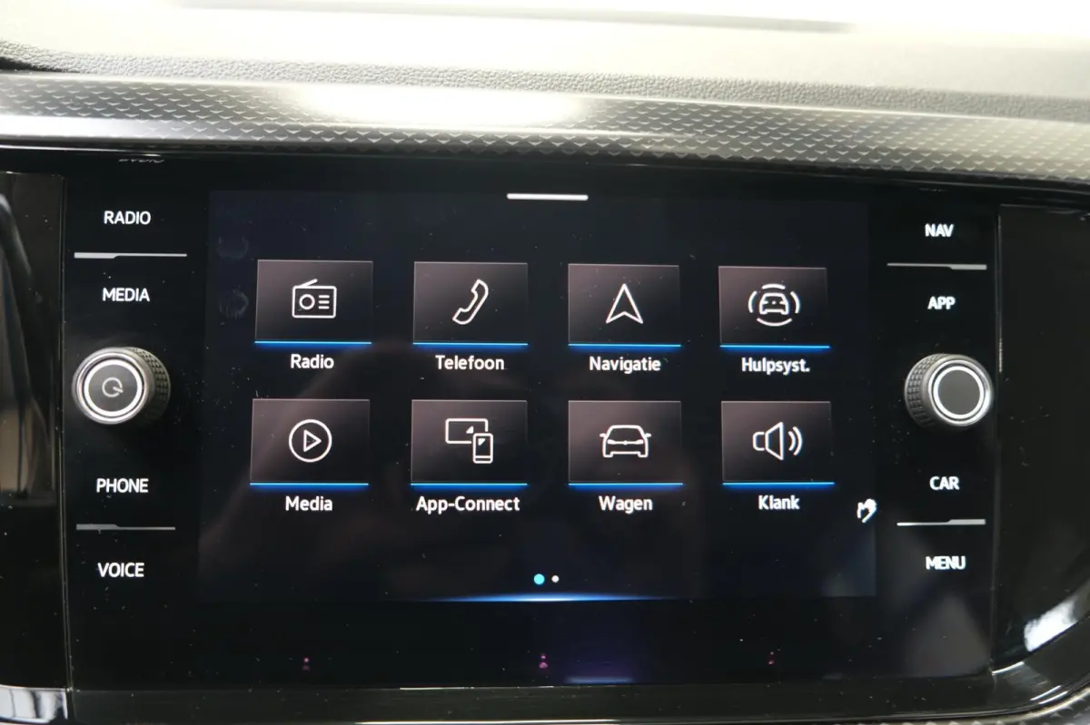 1.0 TSI Life Automaat - N.A.P. Airco, Cruise, Navi, PDC.
