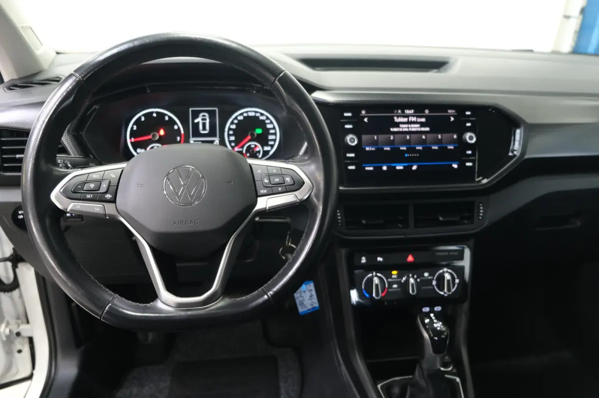 1.0 TSI Life Automaat - N.A.P. Airco, Cruise, Navi, PDC.