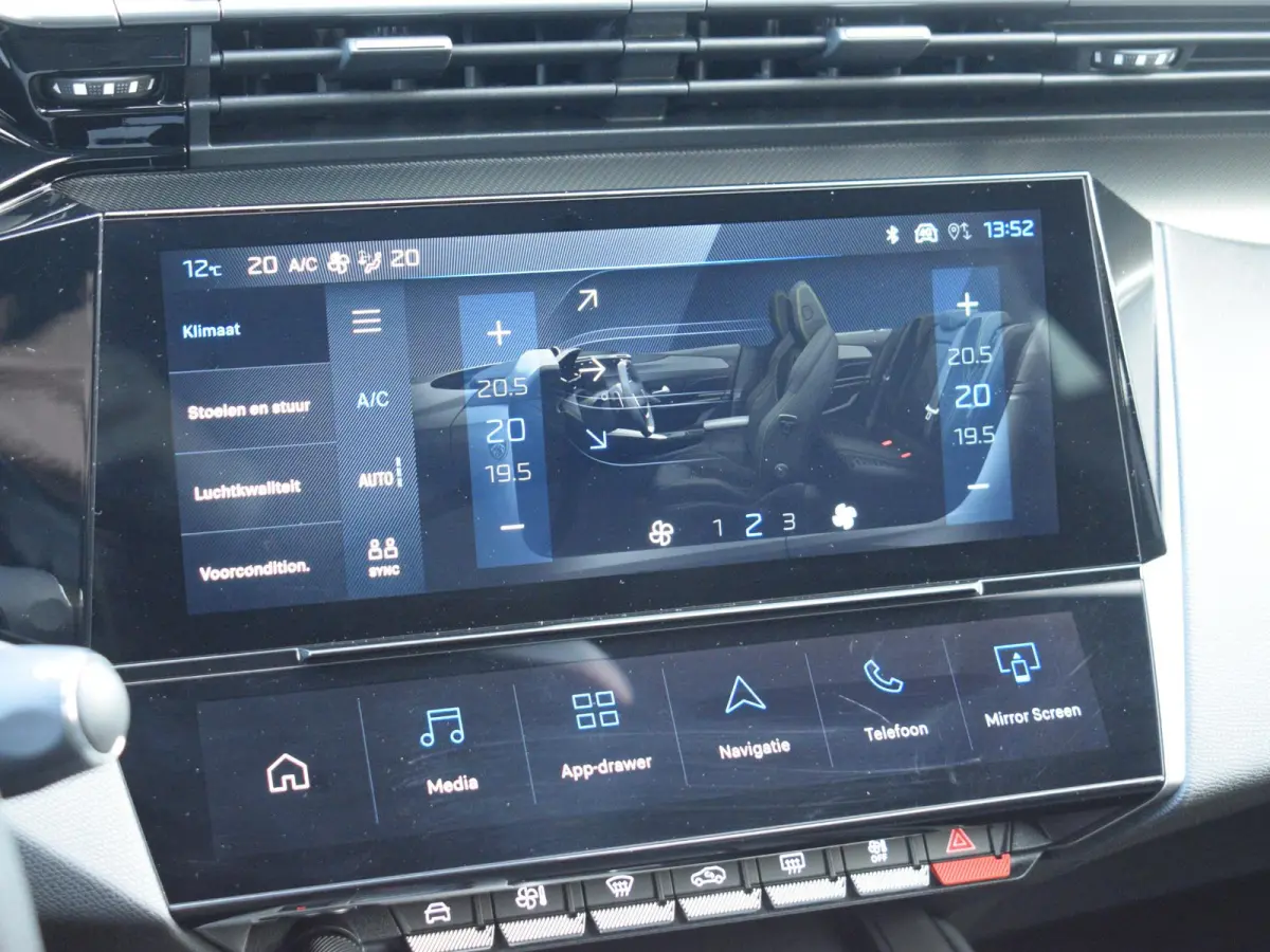 1.6 Plug-in Hybrid 195 GT ALCANTARA EXECUTIVE | 360 CAMERA MET SENSOREN | NAVI & CARPLAY | E.C.C. |