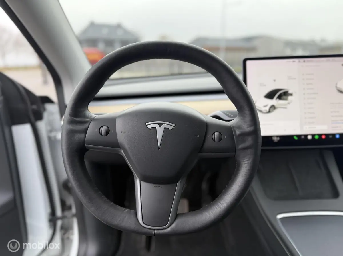 Long Range AWD 75 kWh
