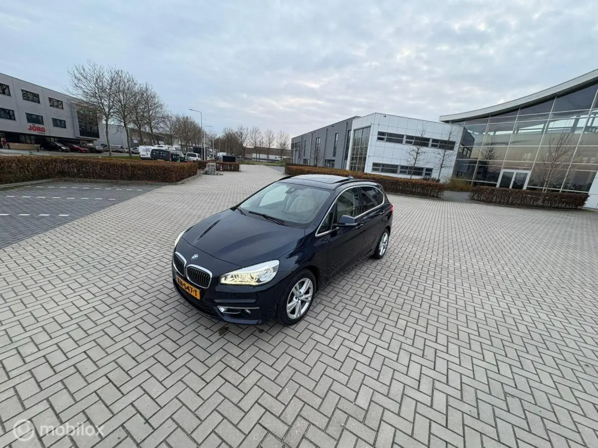 225xe Luxury