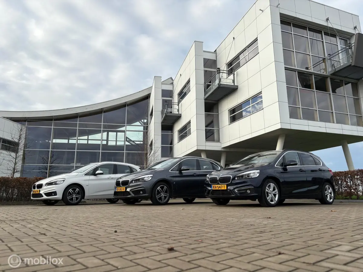 225xe Luxury