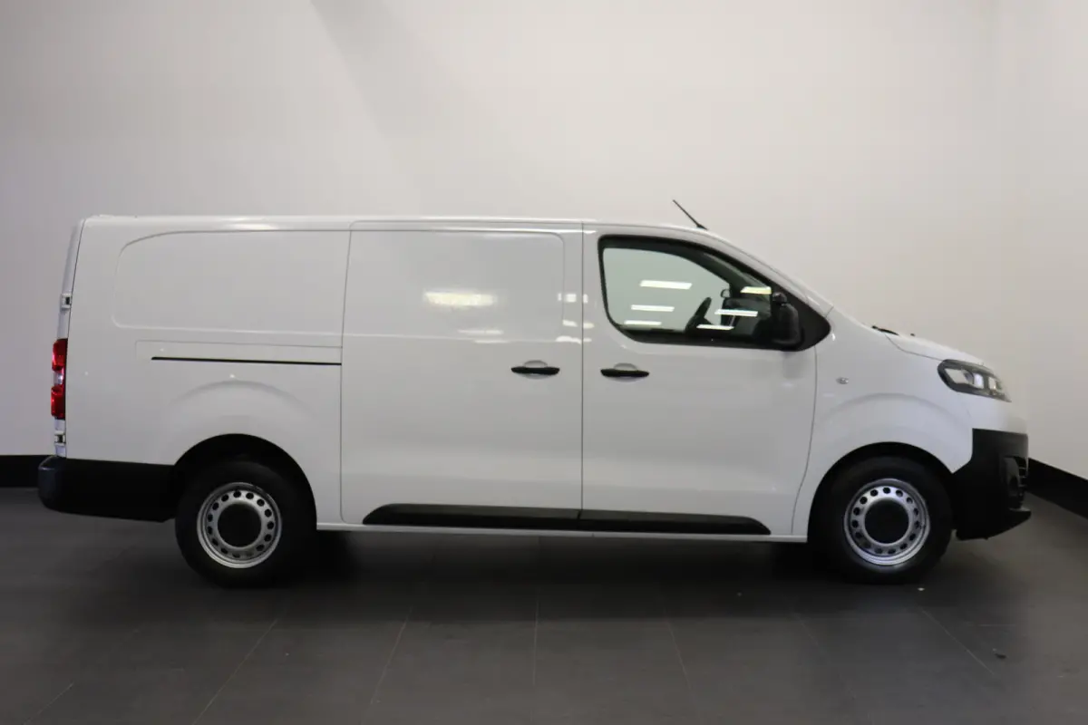 2.0 CDTI 145PK L3 EURO 6 - Airco - Cruise - PDC - €14.900,-  Excl.
