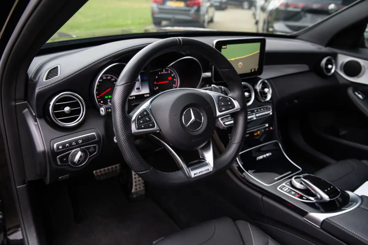 C63 AMG , Pano,  Adap. Cruise, Memory, 360-camera, Volledige Historie